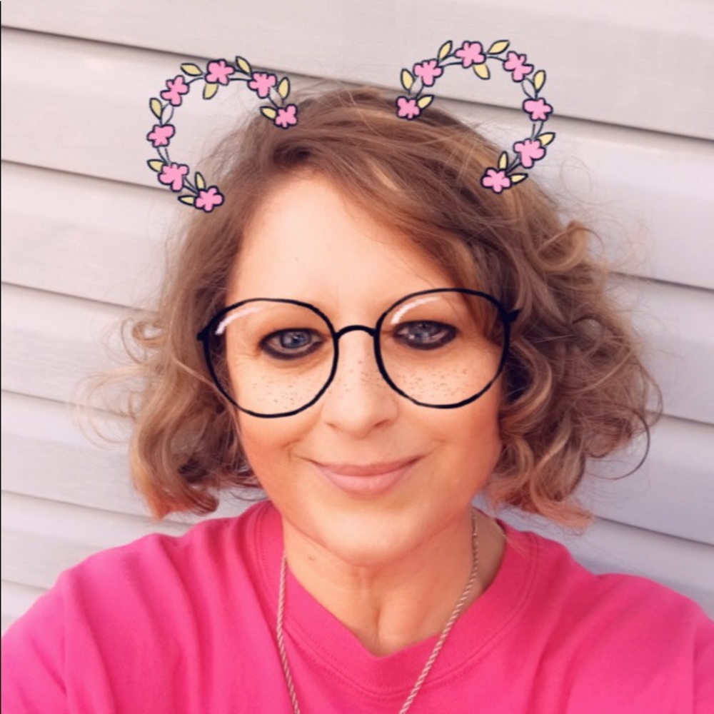 Meet your Posher, Sharon
